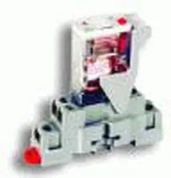 Veris Industries FKIT-VMD1B-F120A Socket Relay 120 VAC 5 Blade Style