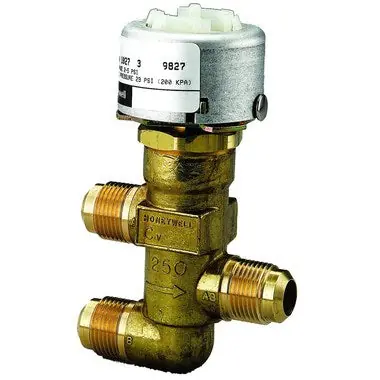 Honeywell VP526A1118/U Pneumatic Pressure Water Valve 1.6 Cv 1/2 O.D. Flare 8-11 PSI