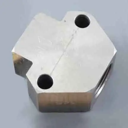 Armstrong International B2311C-2 3/4 in. Stainless Steel NPT Universal Connector Block