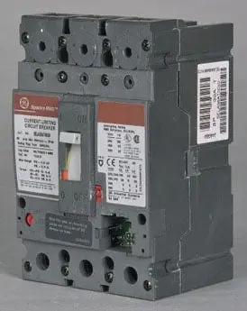 General Electric SELA36AT0100 Molded Case Circuit Breaker 100A 3P 480V